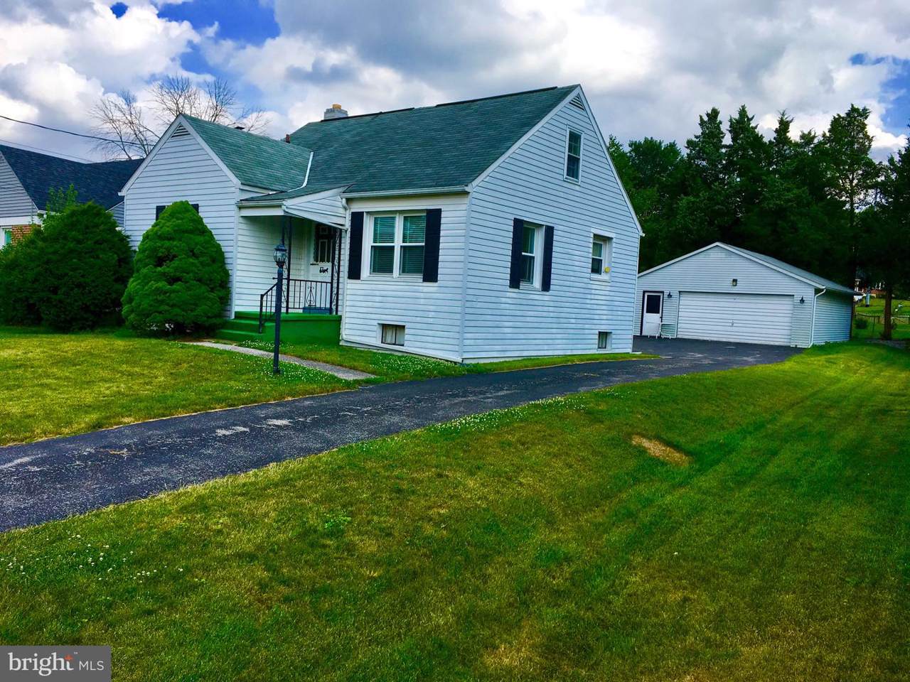 2190 Hess Road - Photo 1
