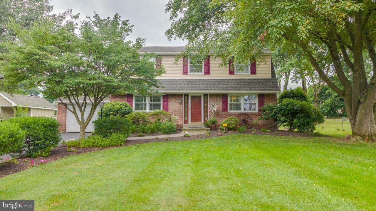 1203 Roberts Avenue - Photo 1