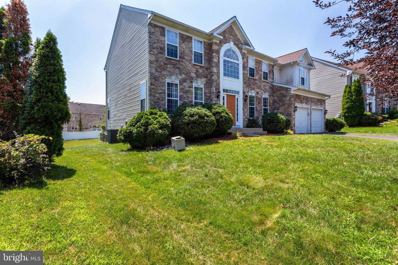 10608 Chickory Court - Photo 1