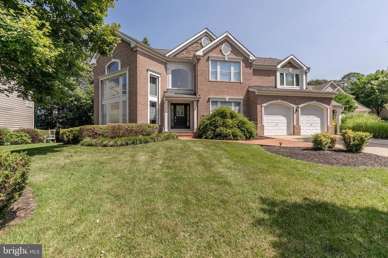 8502 Summershade Drive - Photo 1