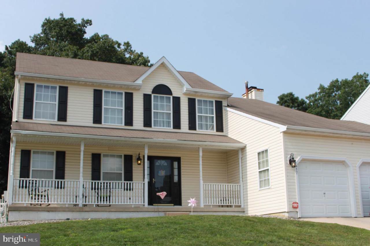 17 Annapolis Drive - Photo 1