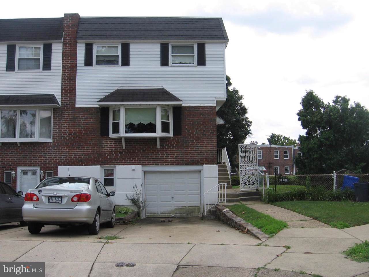 3148 Derry Road - Photo 1