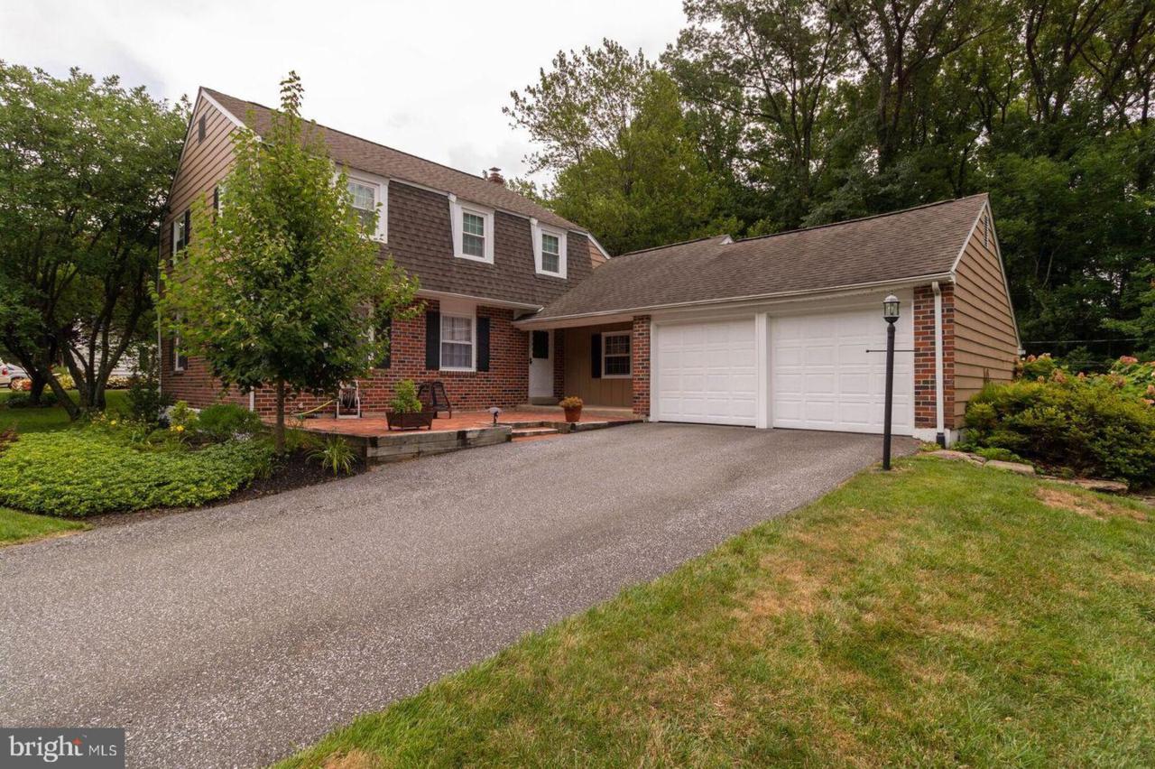 2419 Greendale Road - Photo 1