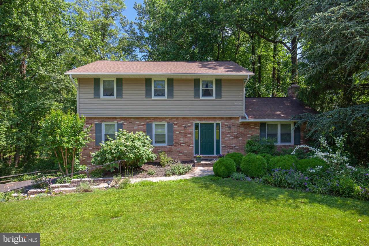 5800 Meadow Drive - Photo 1