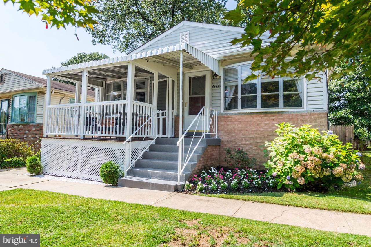 4605 Quimby Avenue - Photo 1