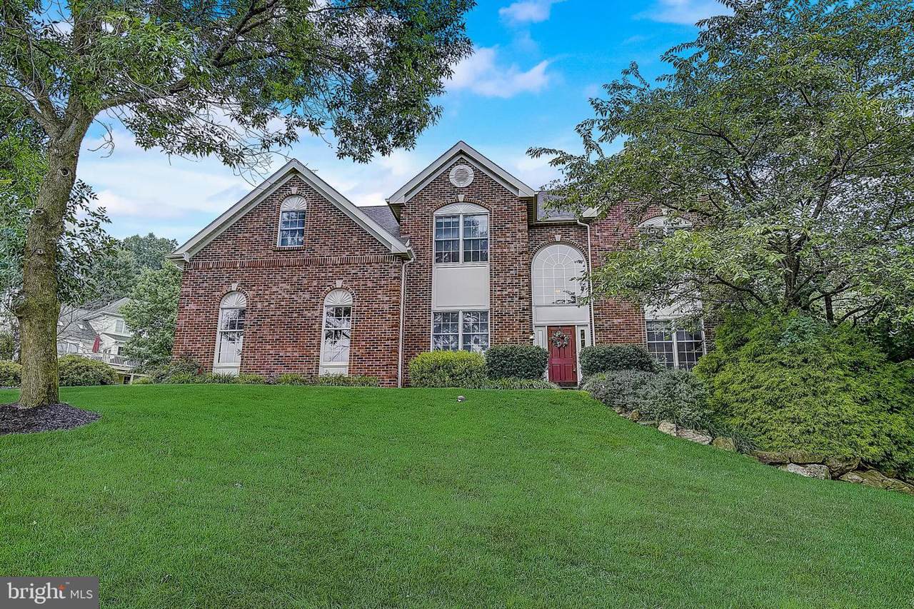 846 Williamsburg Boulevard - Photo 1