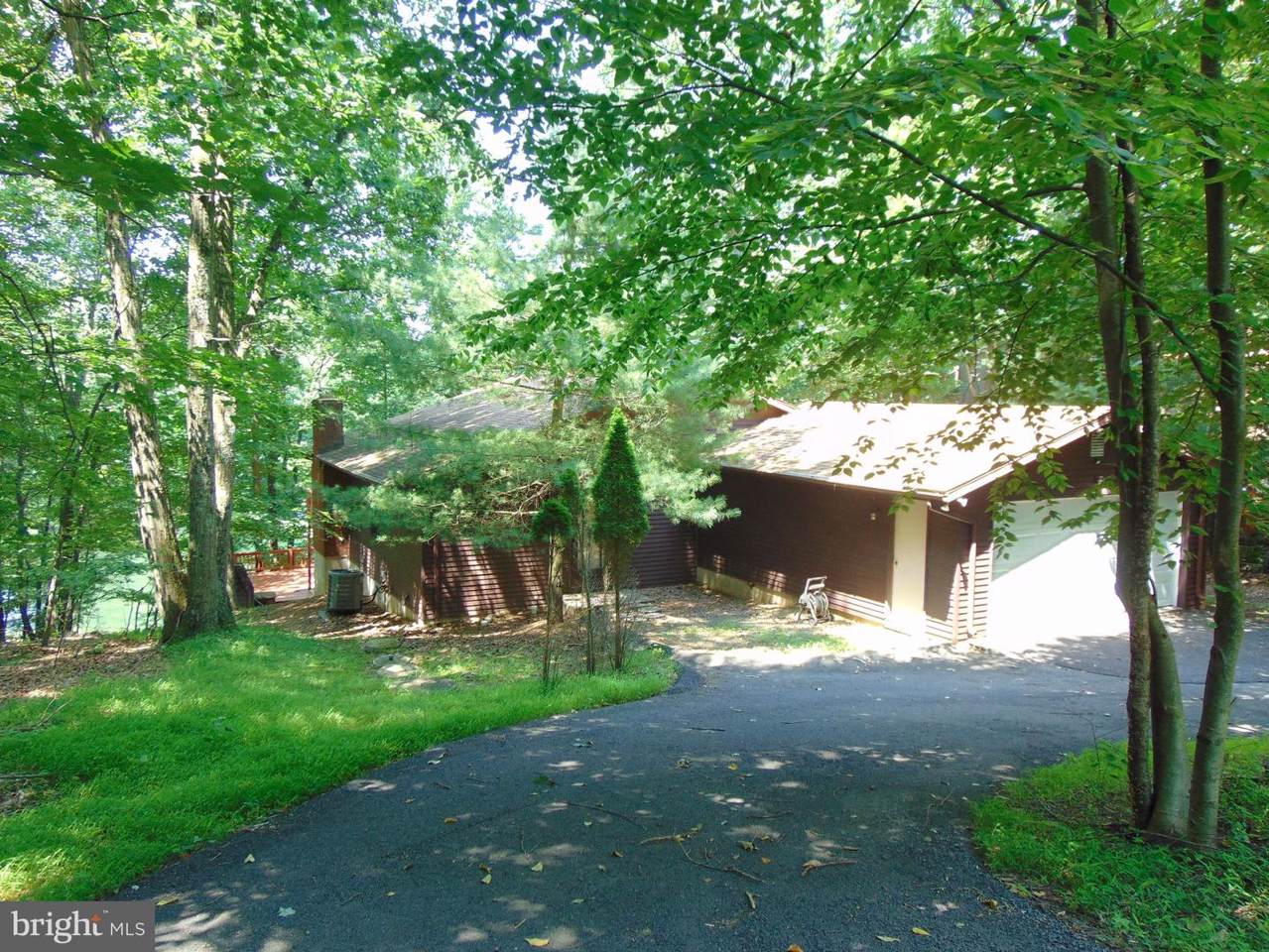 817 Wynonah Drive - Photo 1
