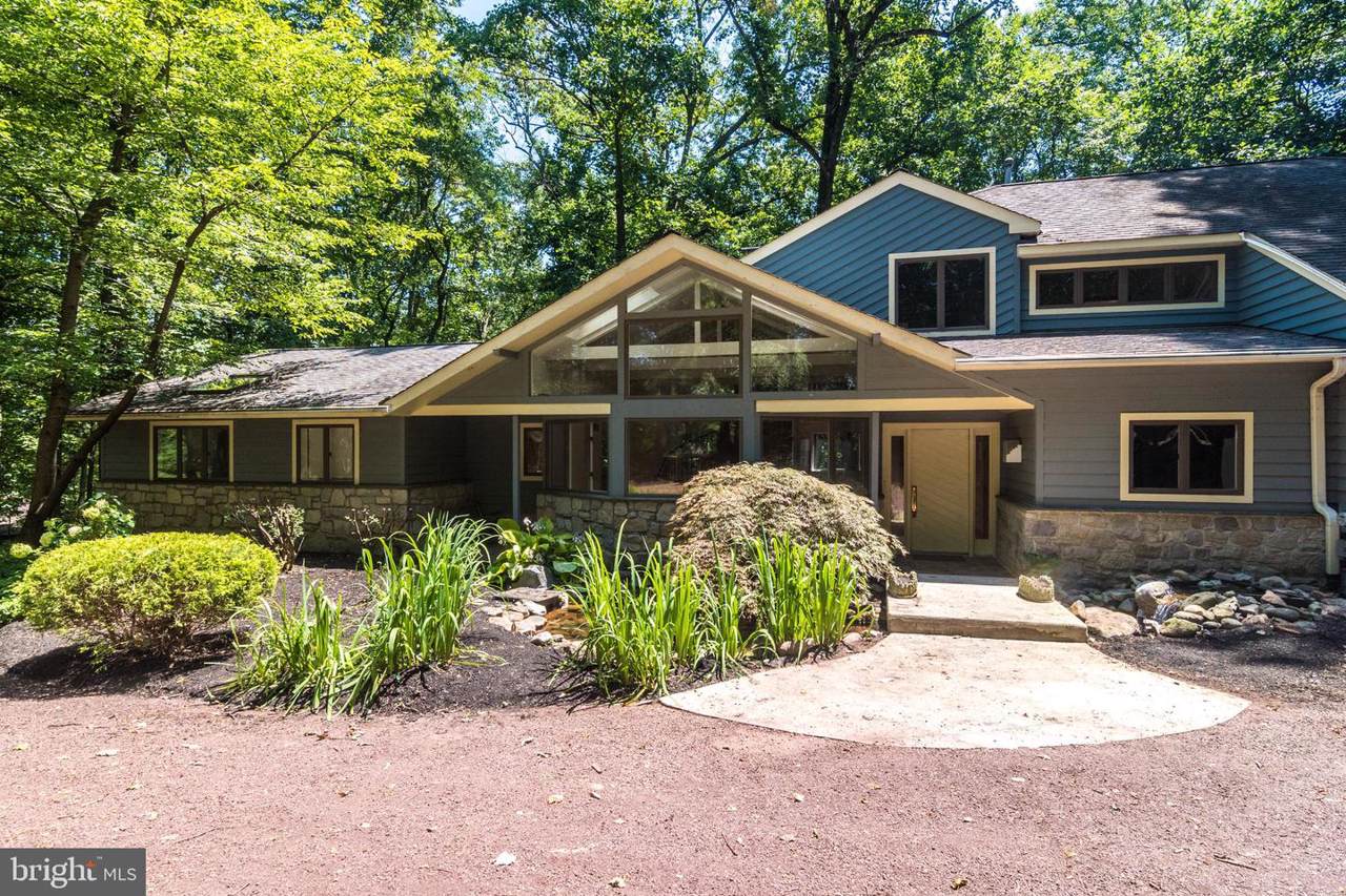 1948 Brooke Drive - Photo 1