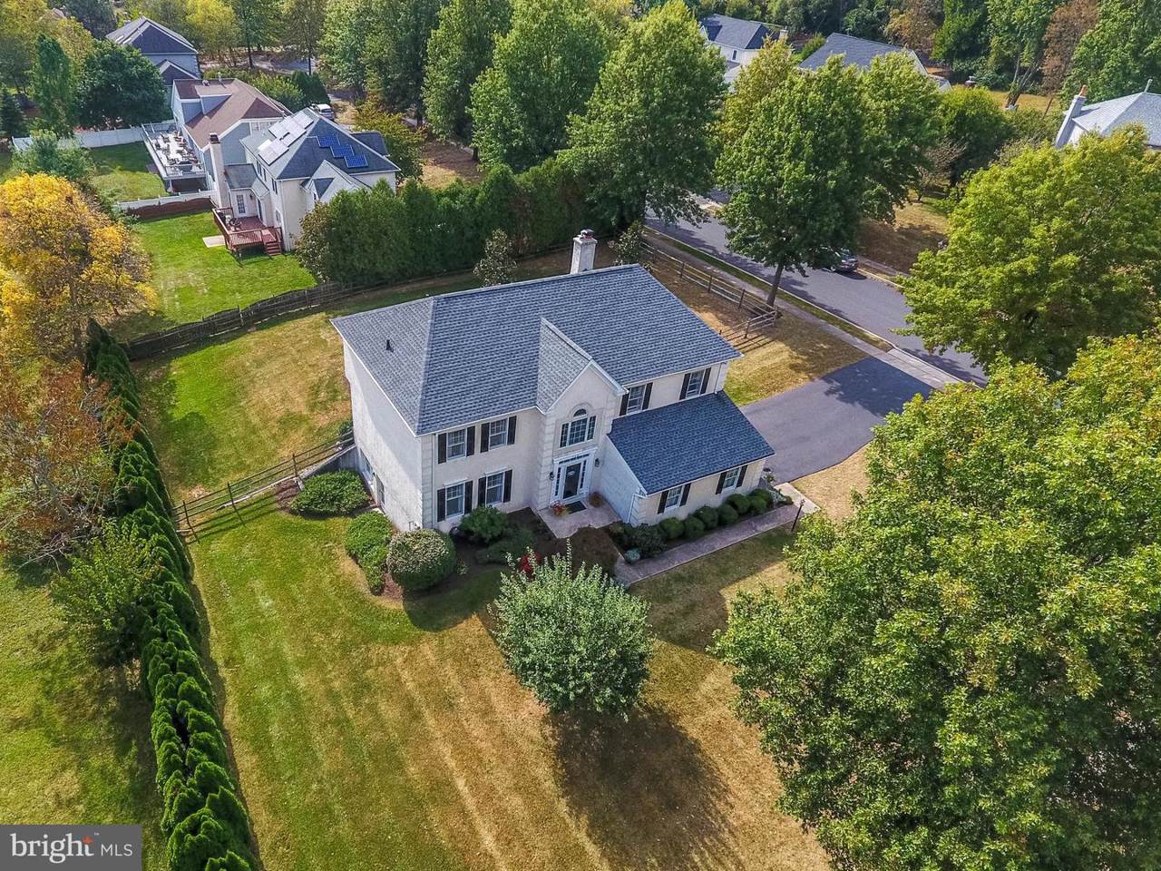 713 Woodland Avenue - Photo 1
