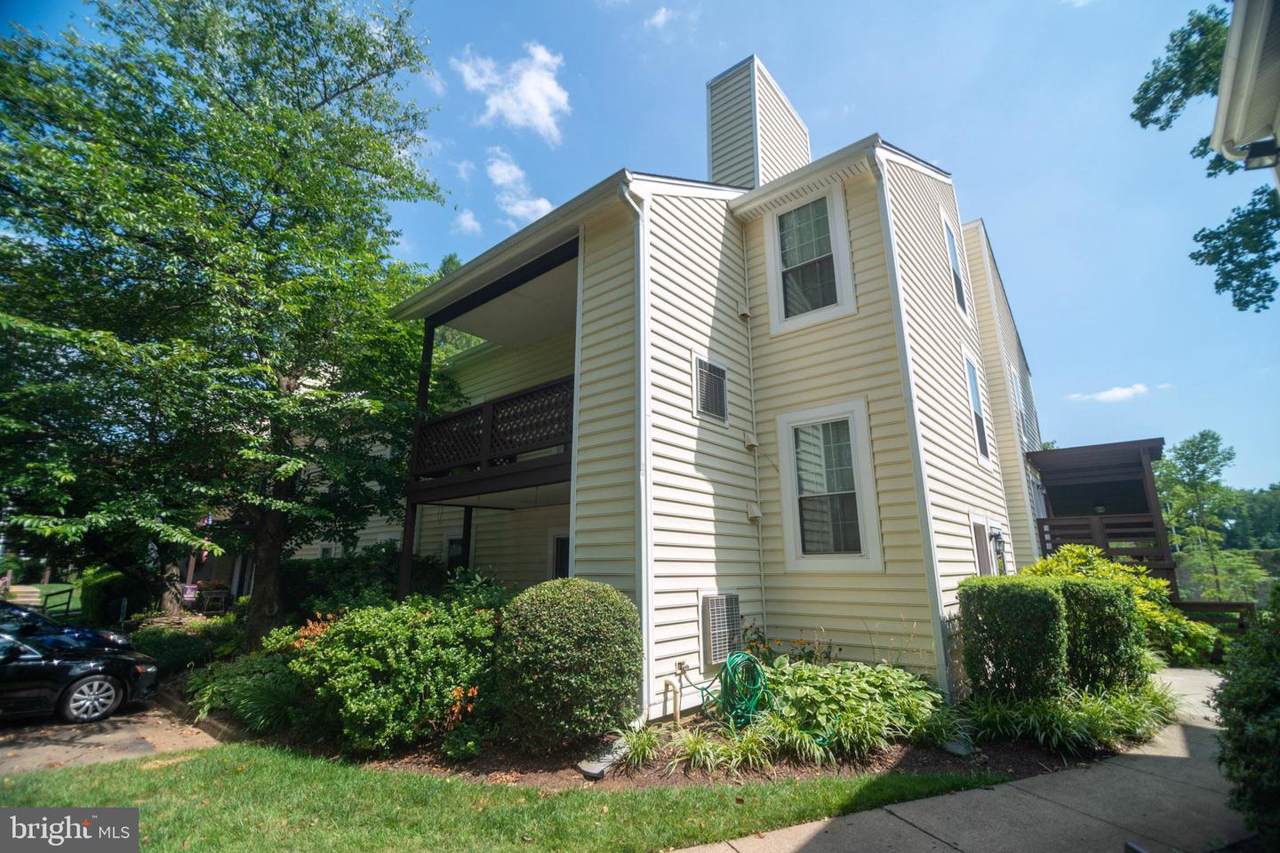 10115 Oakton Terrace Road - Photo 1