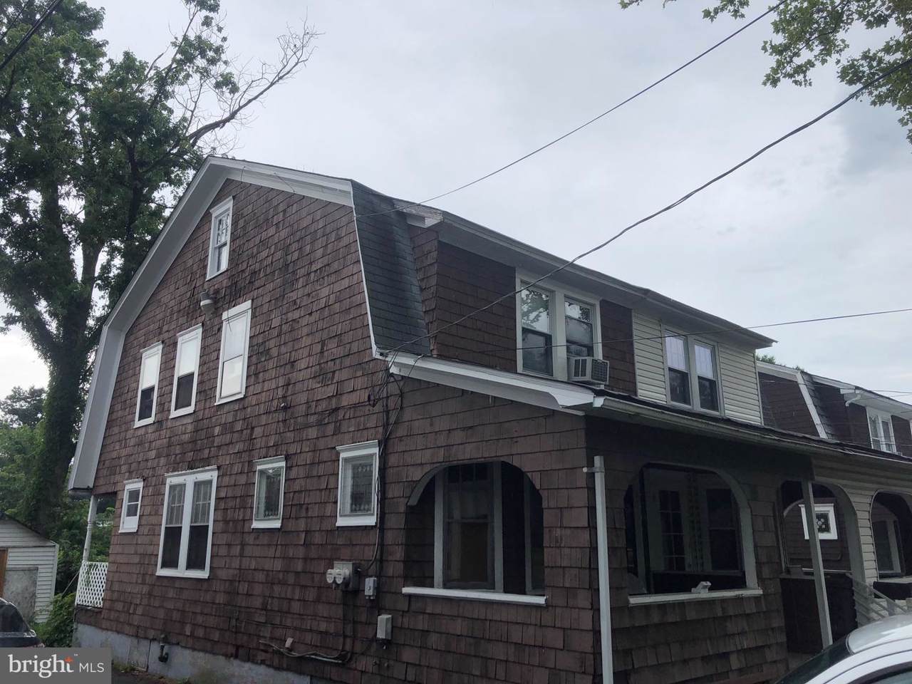 552 Pennsylvania Avenue - Photo 1
