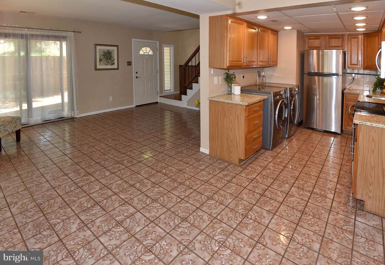 1903 Everglade Court - Photo 1