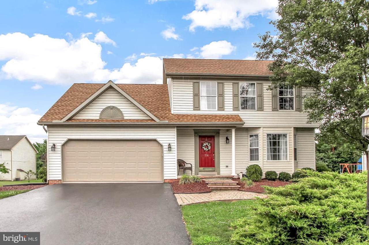 714 Willow Ridge Drive - Photo 1