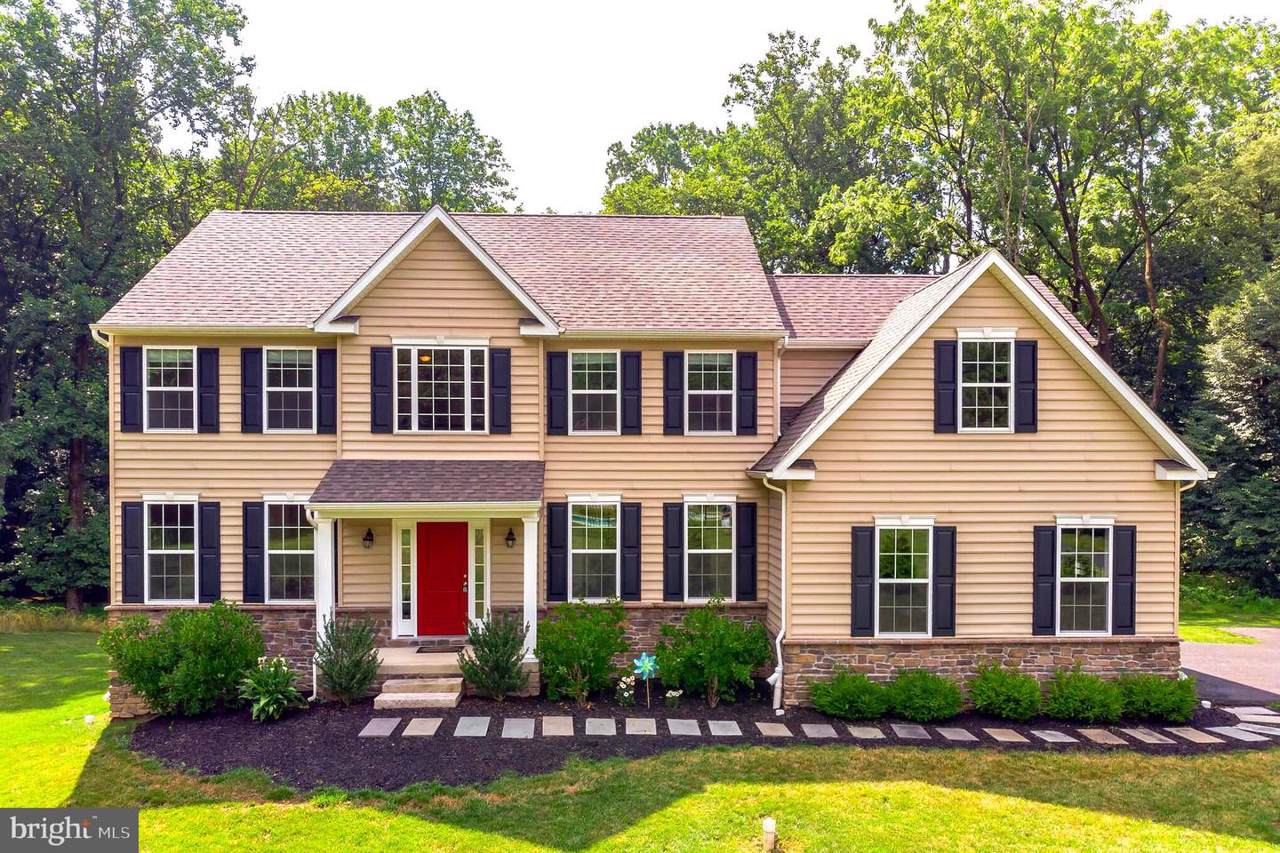 1611 Dillon Road - Photo 1