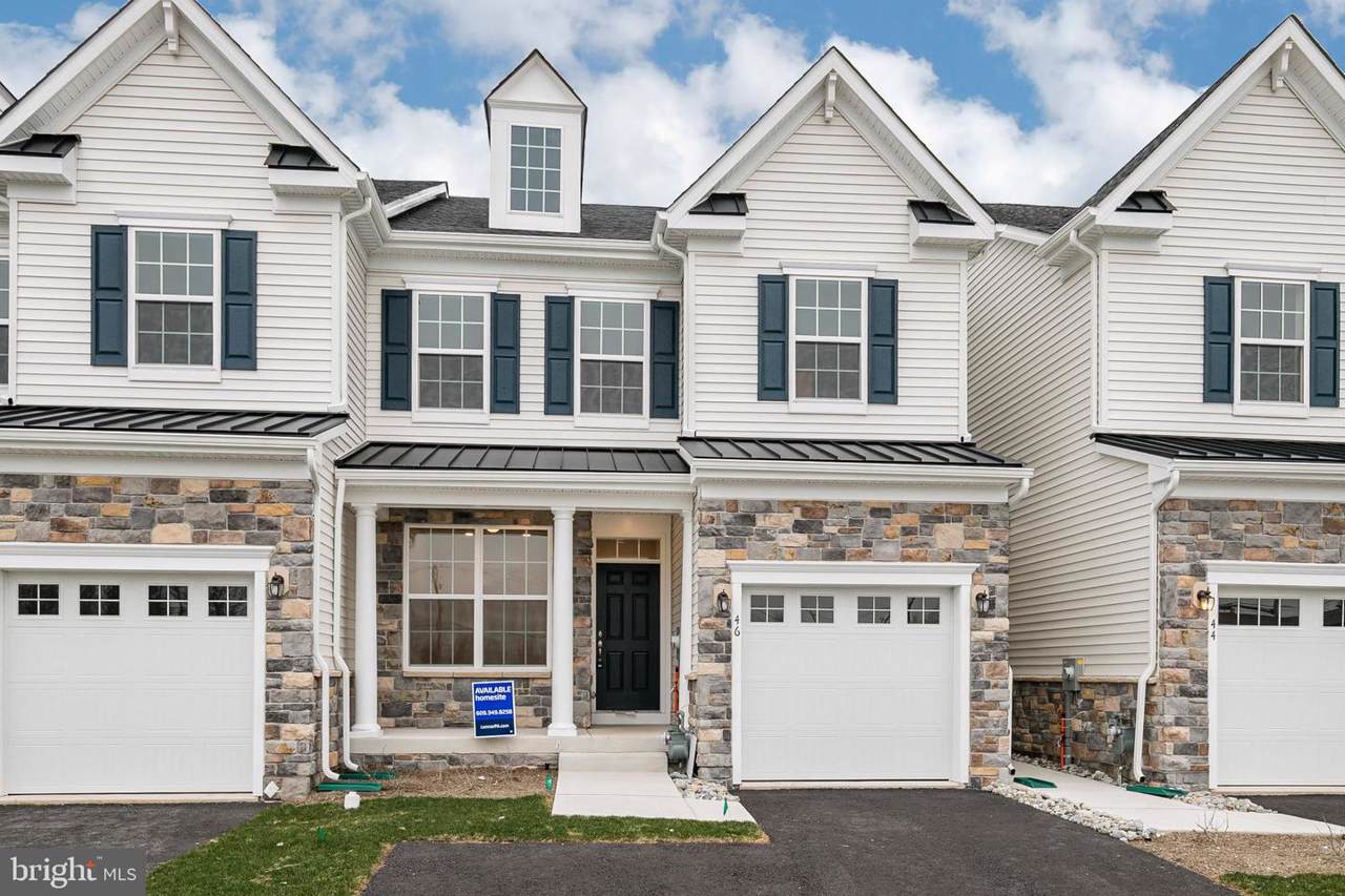309 Goldman Drive - Photo 1