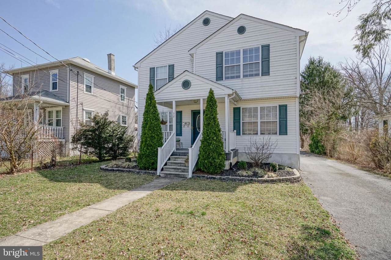 32 County Avenue - Photo 1