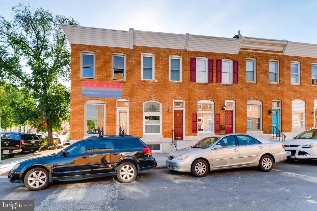 746 Decker Avenue - Photo 1