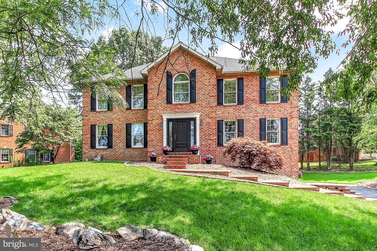 20204 Plumwood Drive - Photo 1