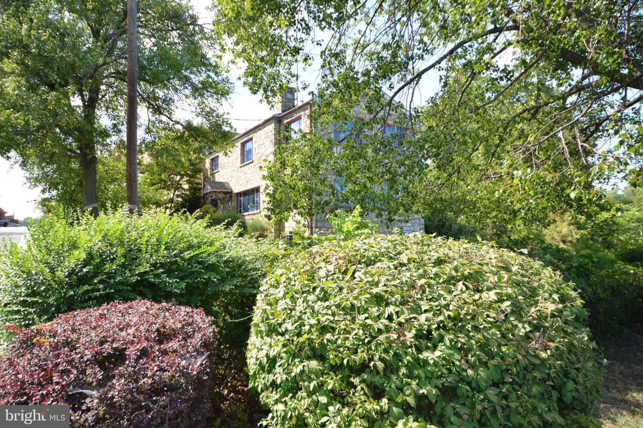 101 Potomac Avenue - Photo 1