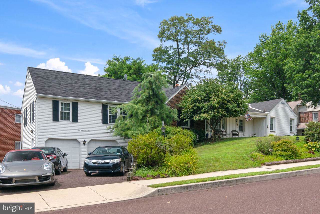 112 Sunnyhill Drive - Photo 1