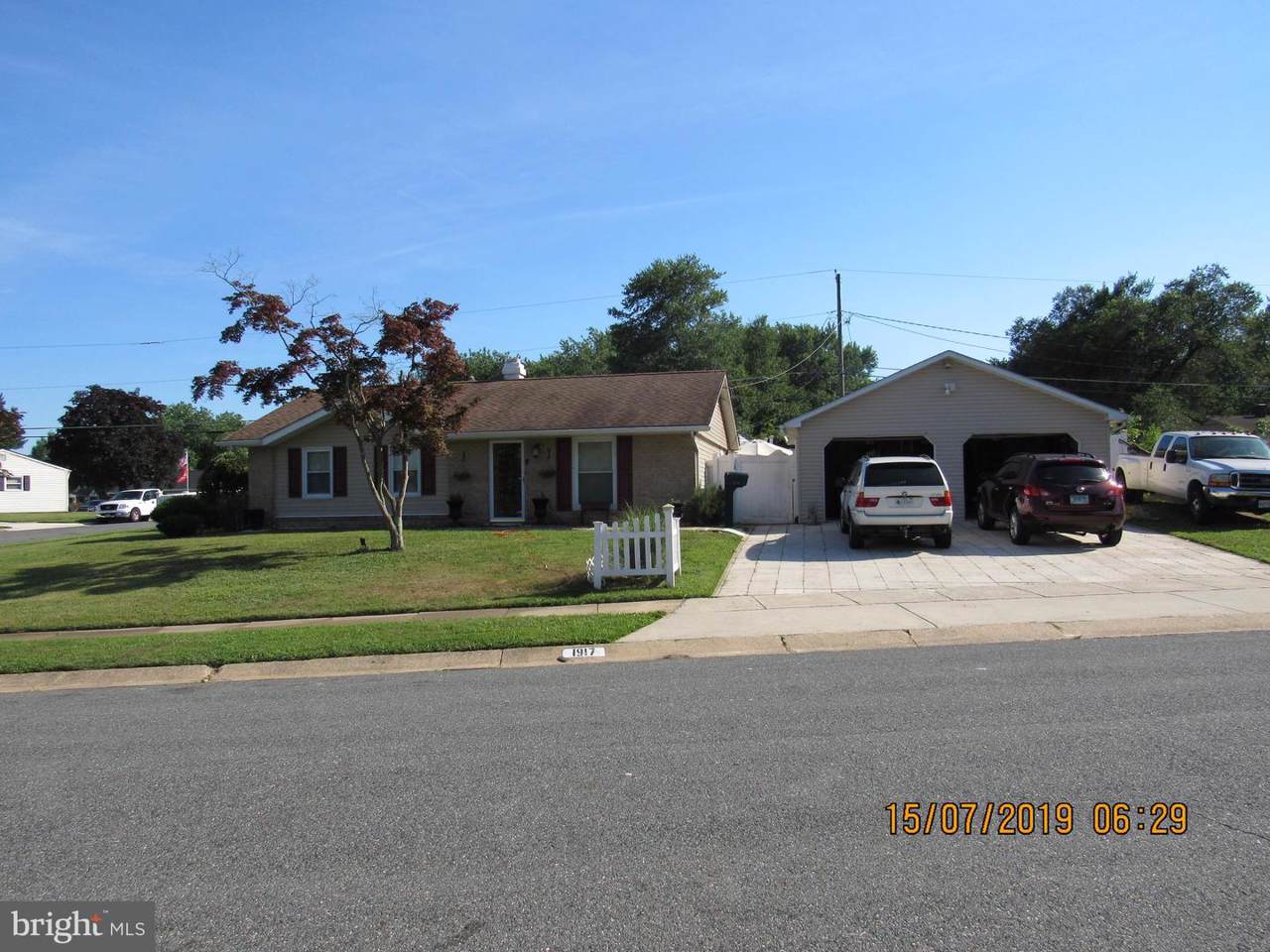 1917 Juniper Road - Photo 1