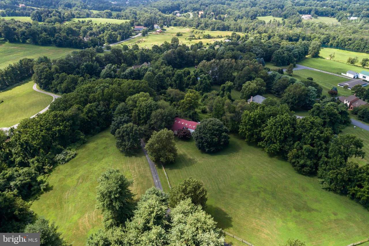 2047 Conestoga Road - Photo 1