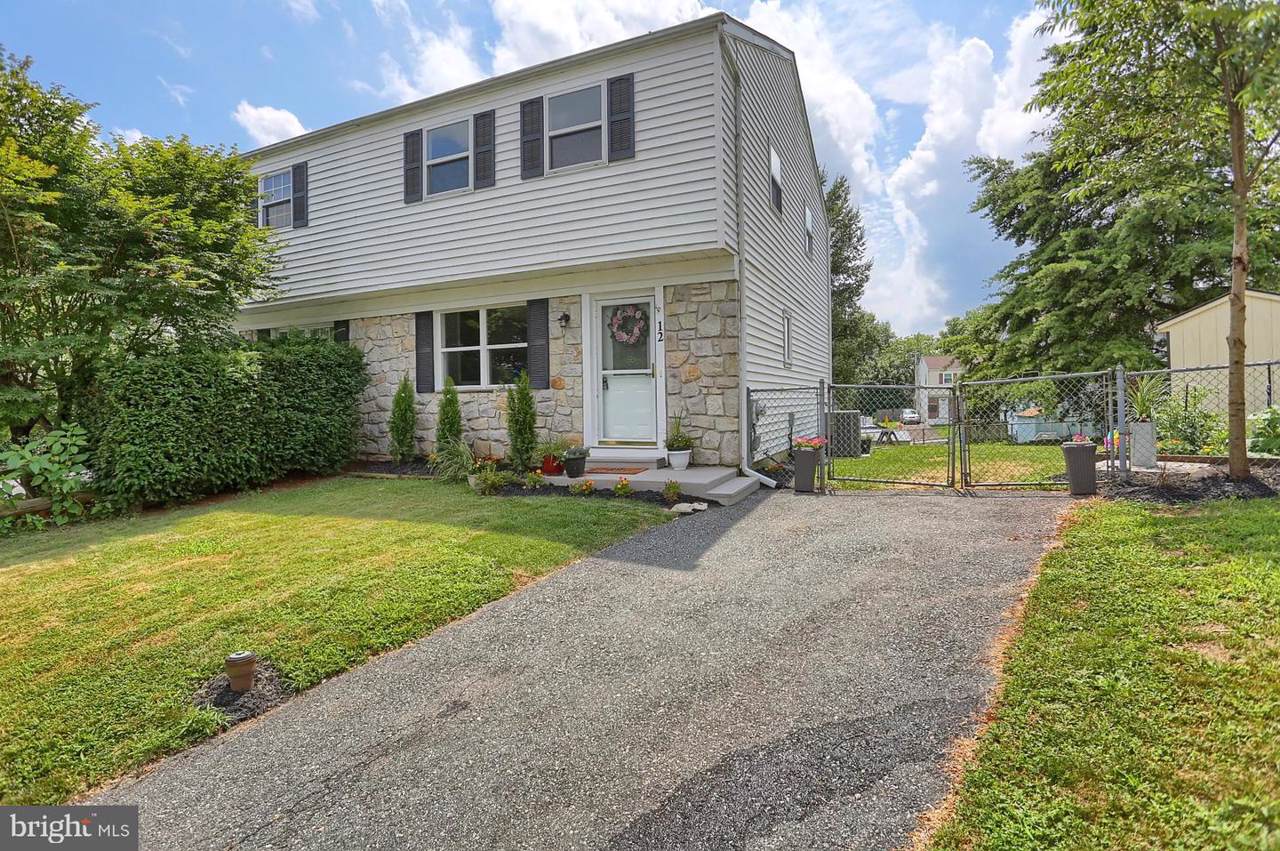 12 Evergreen Road - Photo 1
