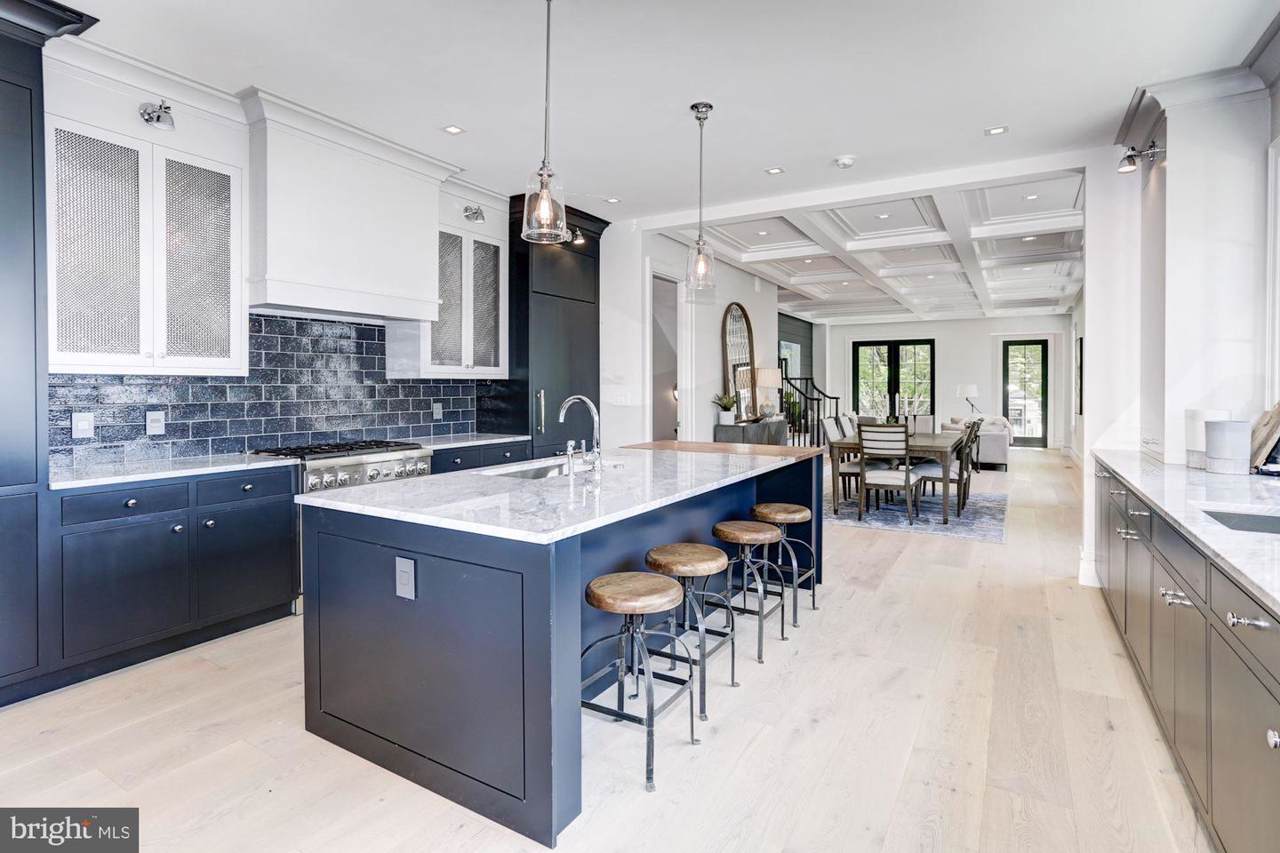 3629 T Street - Photo 1