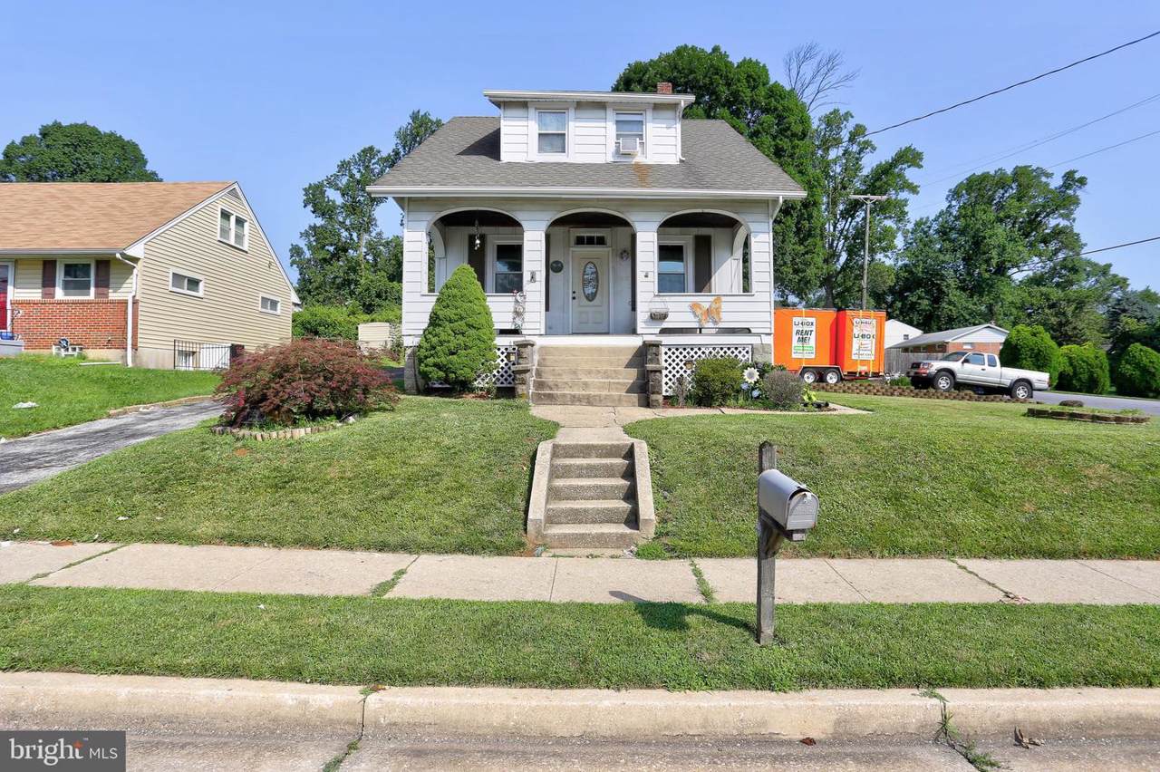1520 Ingleside Avenue - Photo 1