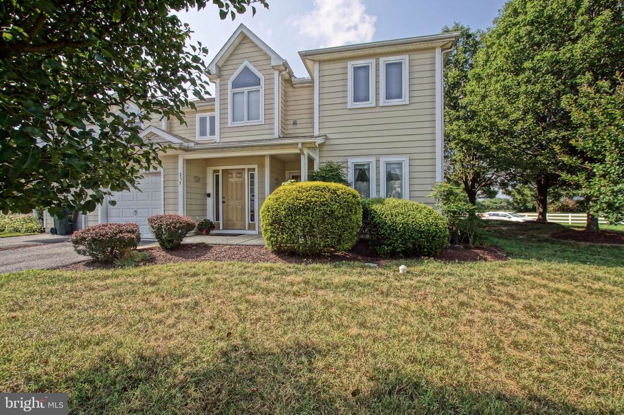 277 Lakeside Drive - Photo 1