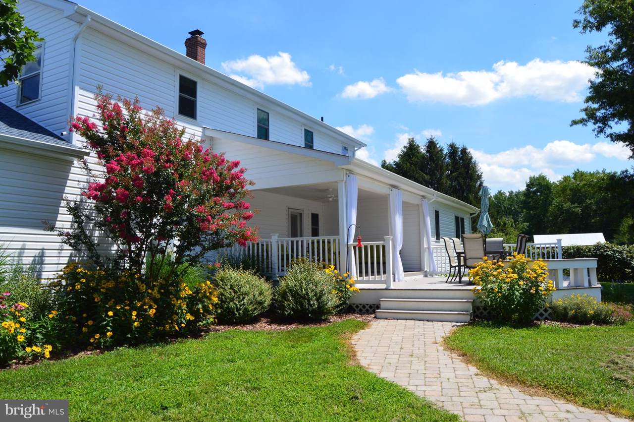 6191 Pearsons Corner Road - Photo 1