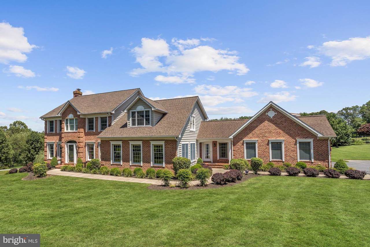 2885 Country Woods Court - Photo 1