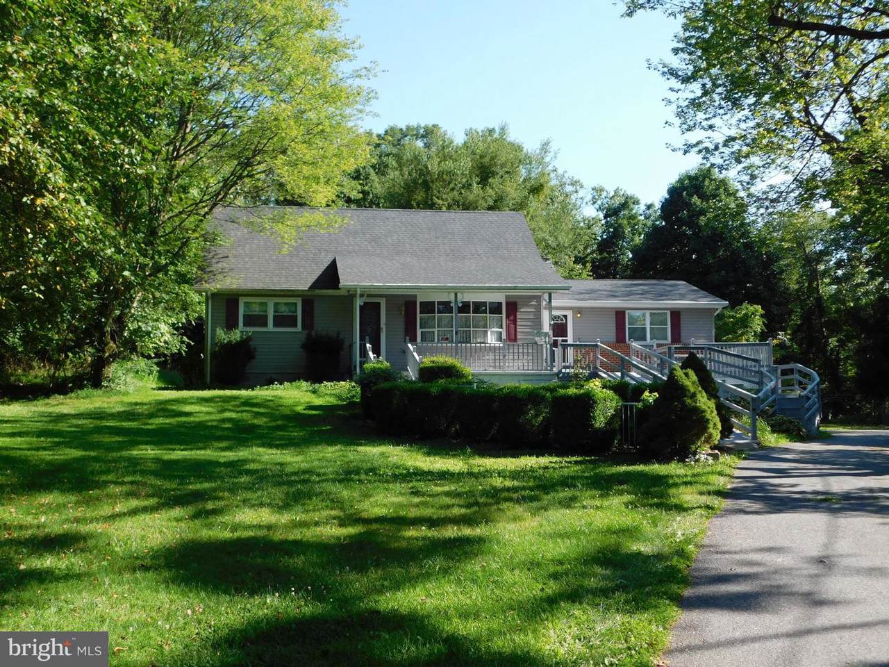 13820 Villa View Drive - Photo 1