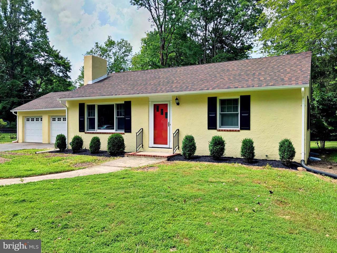 26 Scott Avenue - Photo 1