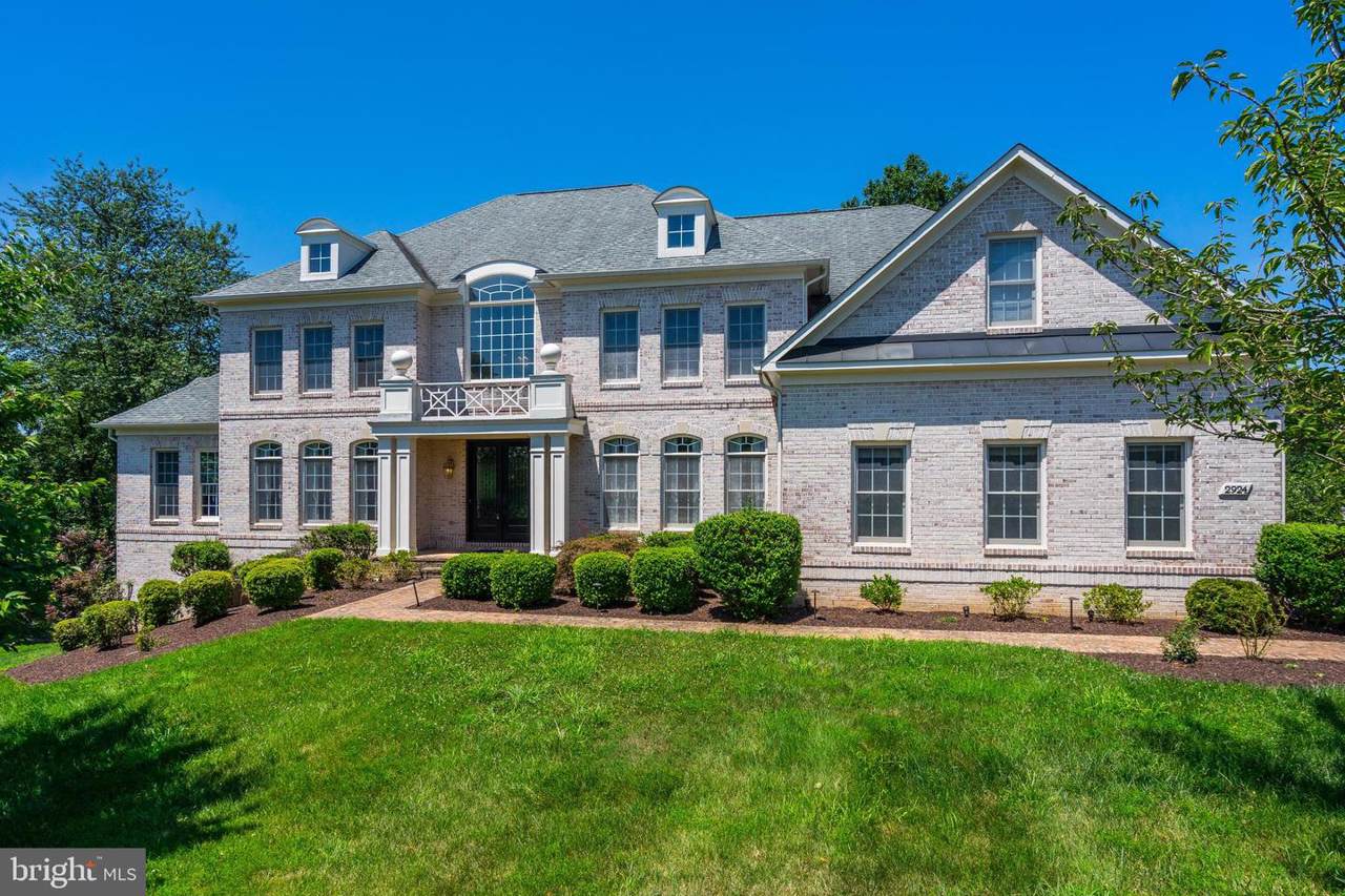 2924 Fox Mill Manor Drive - Photo 1