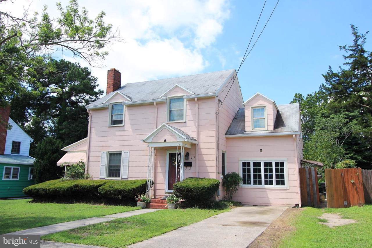 212 Long Avenue - Photo 1