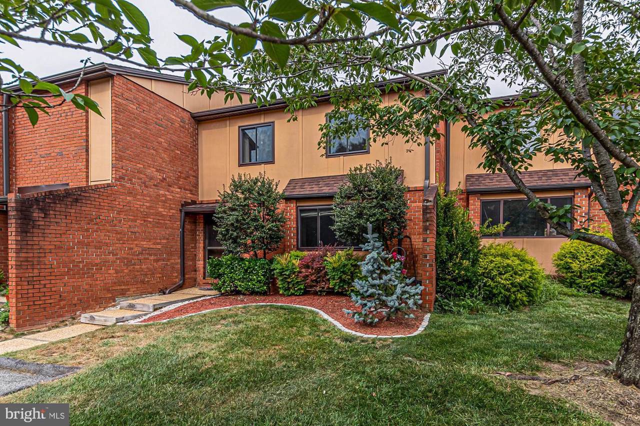 13 Lacosta Court - Photo 1