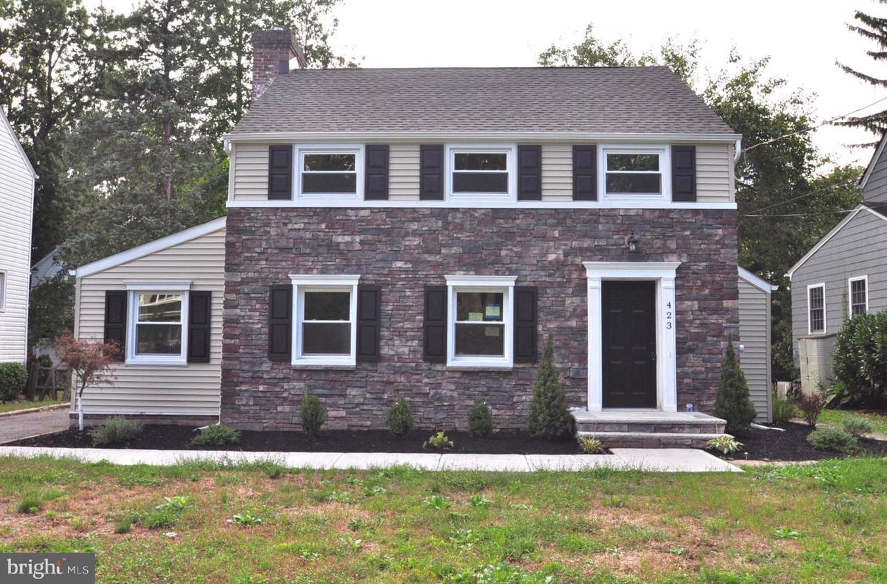 423 Edgewood Avenue - Photo 1