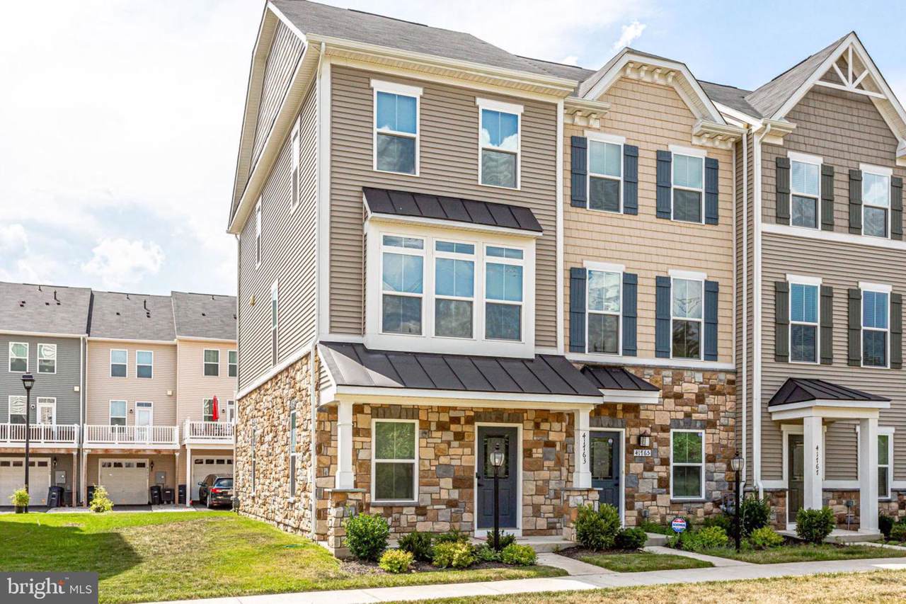 41763 Mcmonagle Square - Photo 1