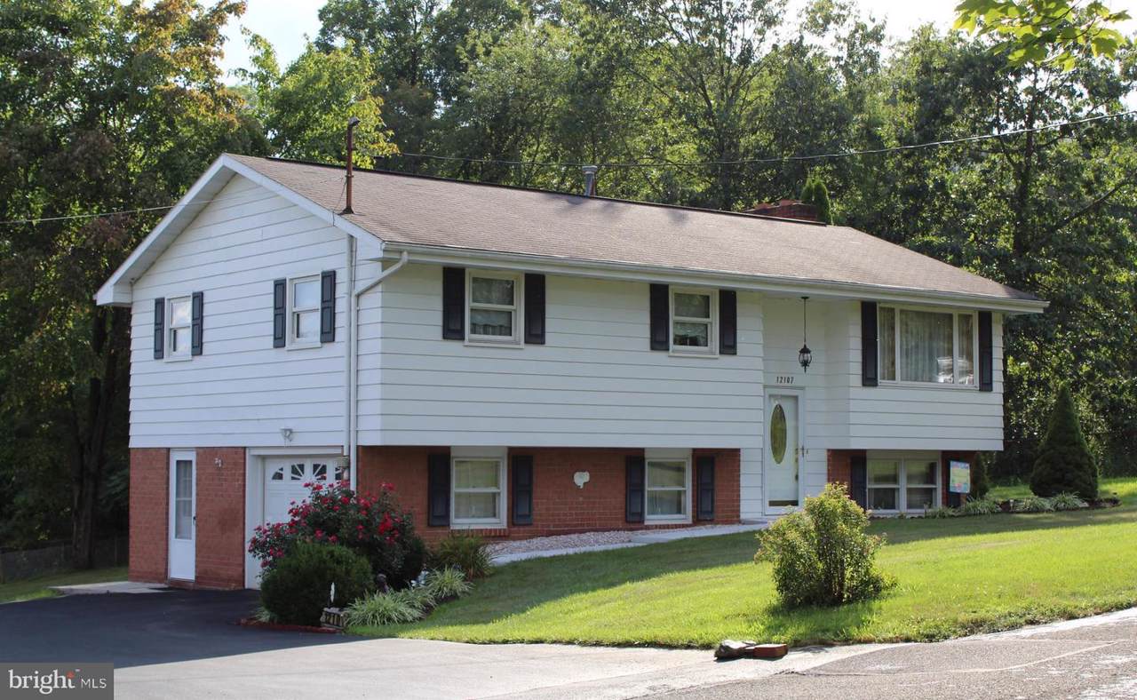 12107 Bluebell Avenue - Photo 1