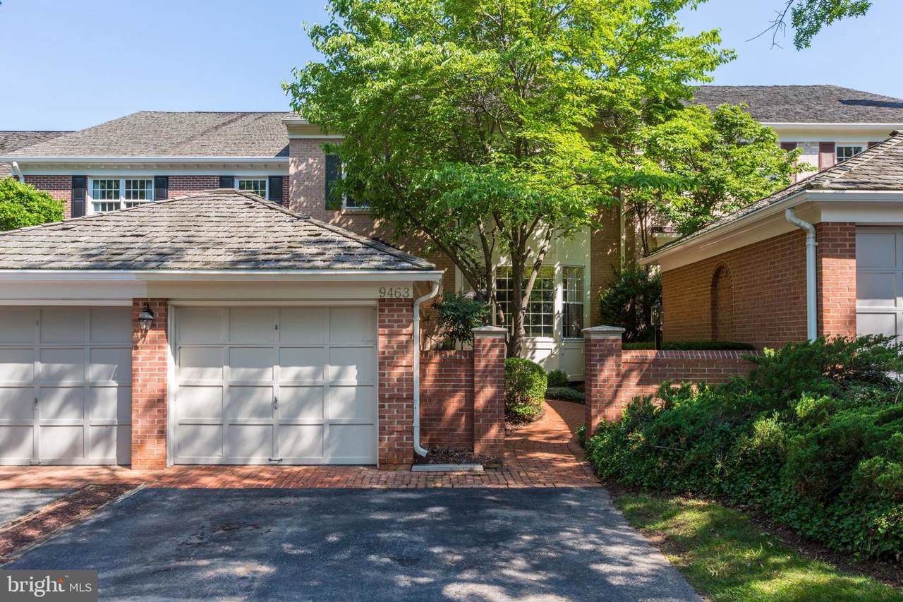 9463 Turnberry Drive - Photo 1