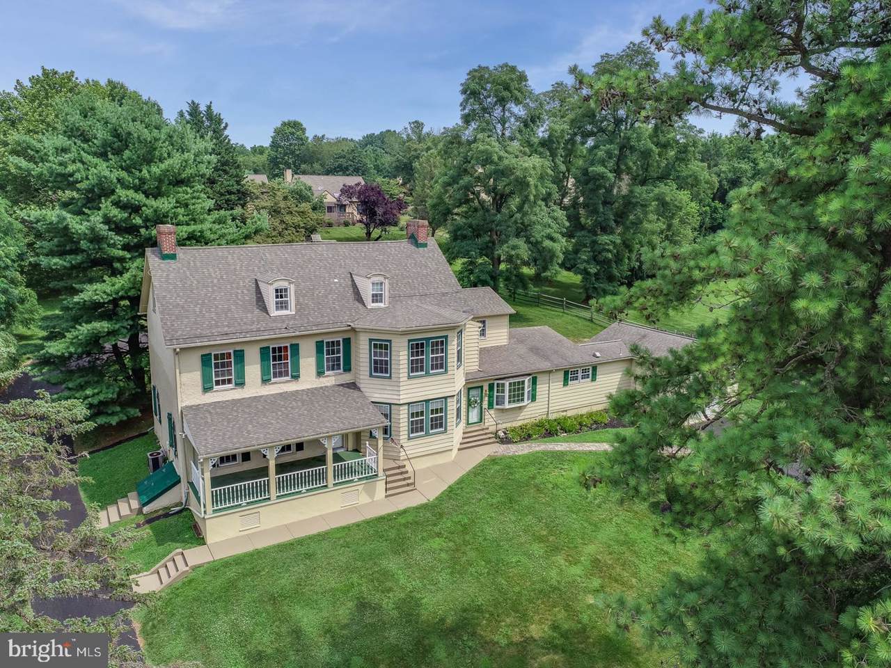 112 Cardiff Court - Photo 1