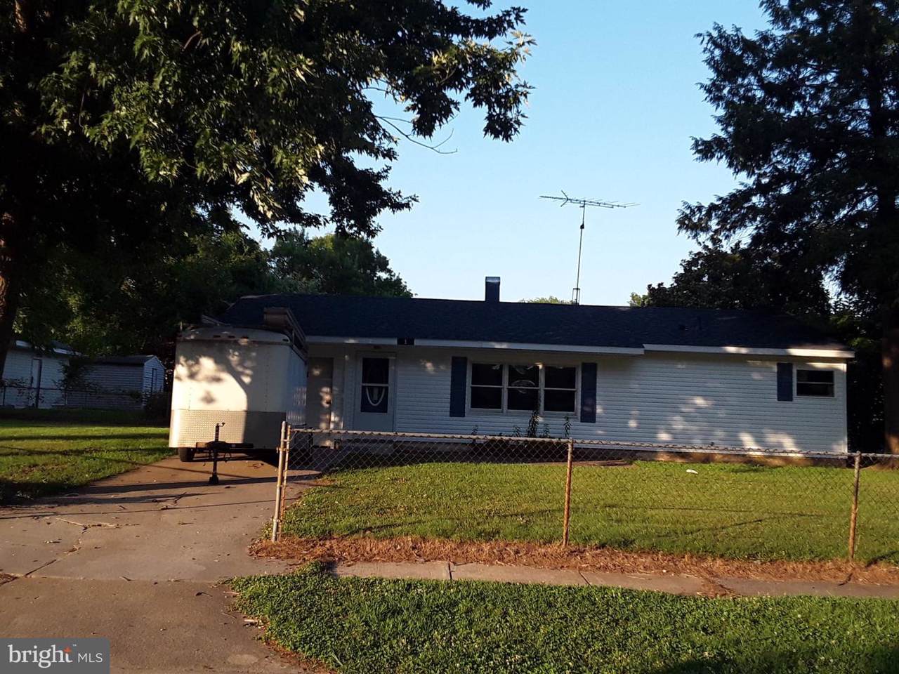 1 Dover Circle - Photo 1