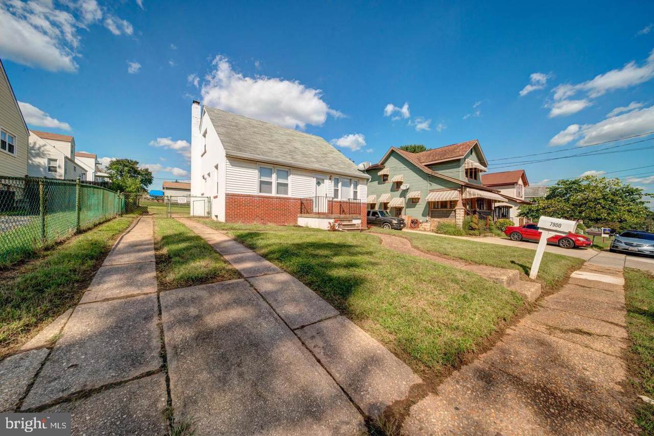 7900 Roseland Avenue - Photo 1