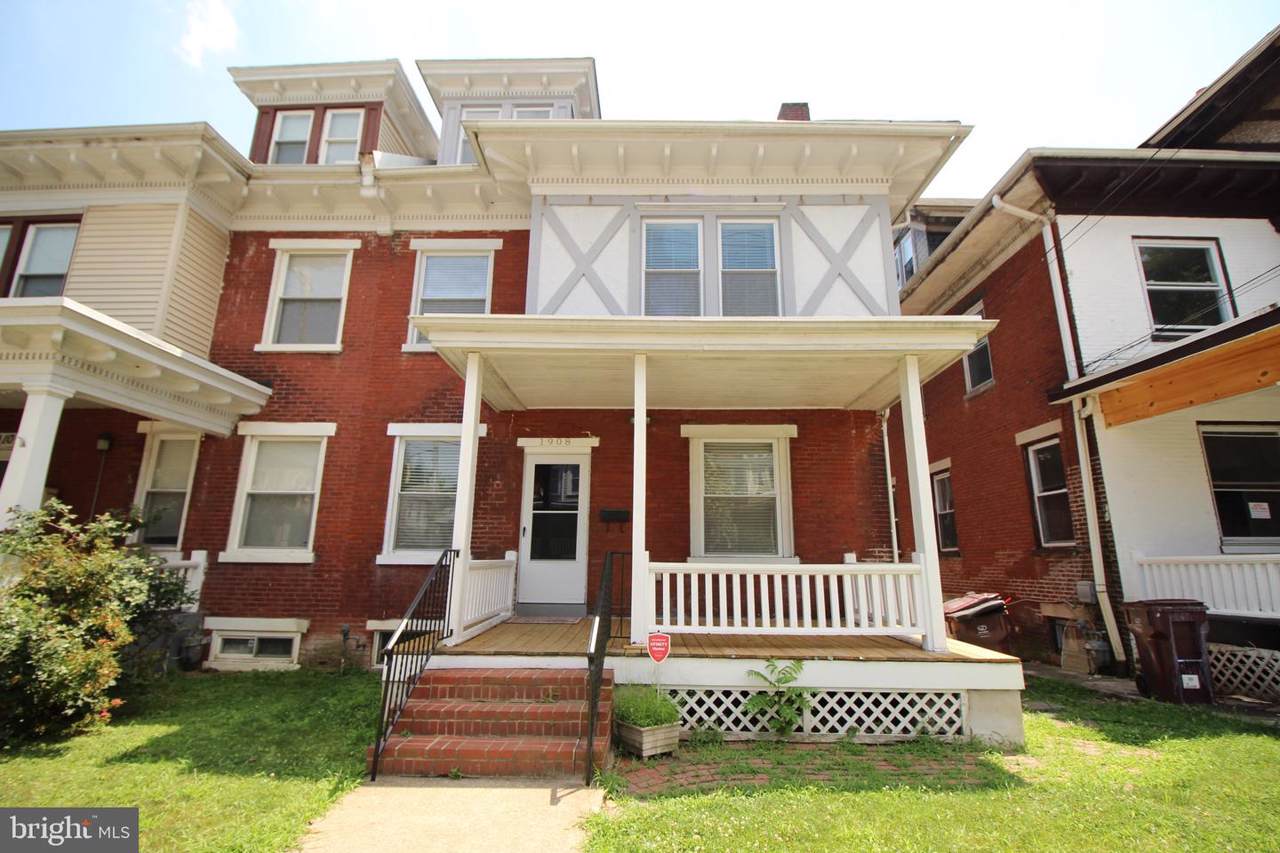 1908 Washington Street - Photo 1