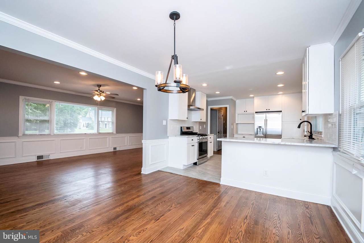 106 Pembrey Drive - Photo 1