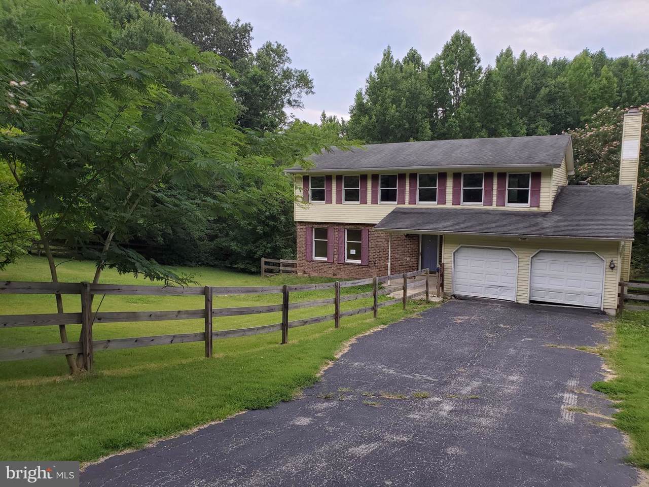 5212 Grenock Drive - Photo 1