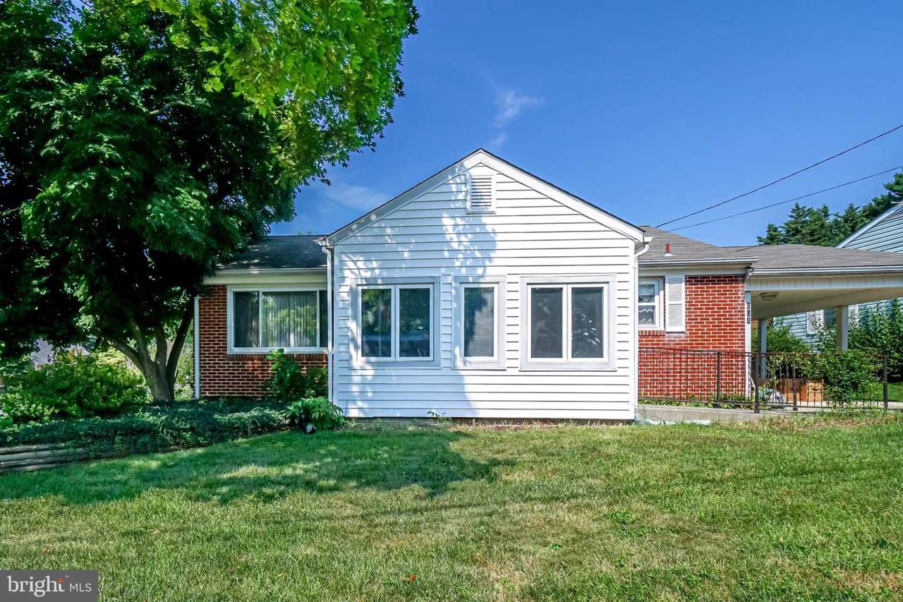 604 Chapel Terrace - Photo 1