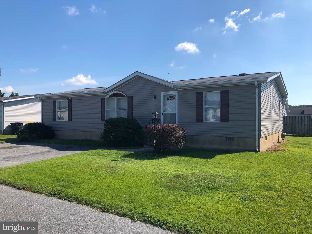 19 Karen Place - Photo 1