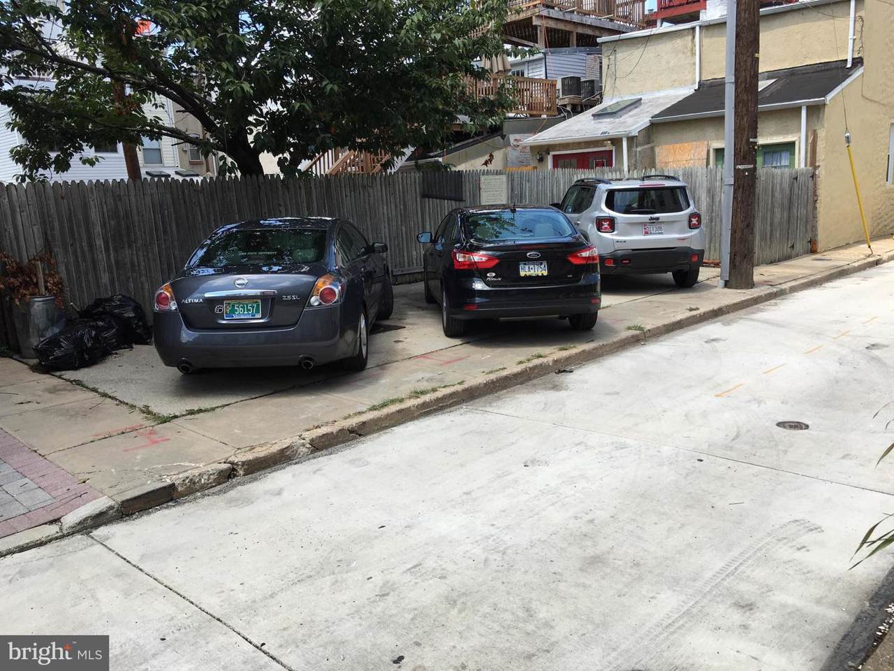 1700 Olive Street - Photo 1